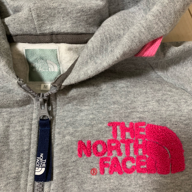 THE NORTH FACE(ザノースフェイス)のTHE NORTH FACE パーカー レディースのトップス(パーカー)の商品写真