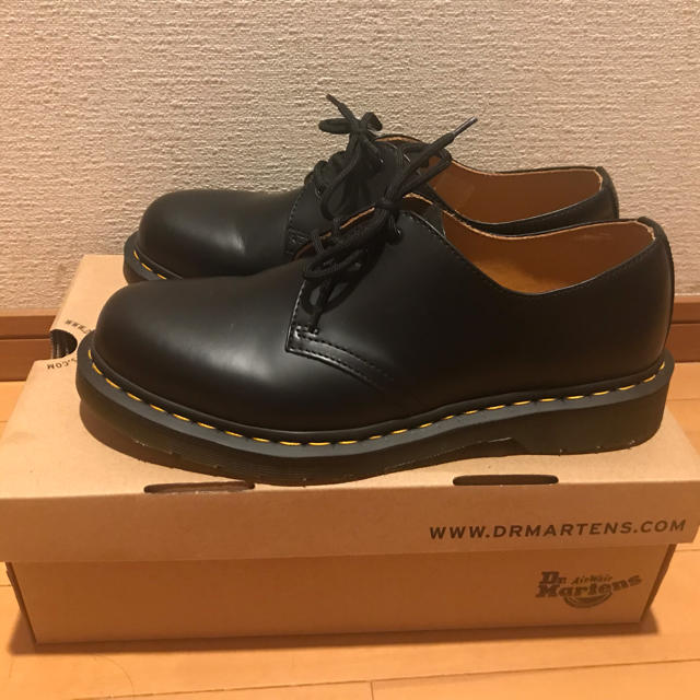 Dr.Martens 3ホール ブラックブーツ