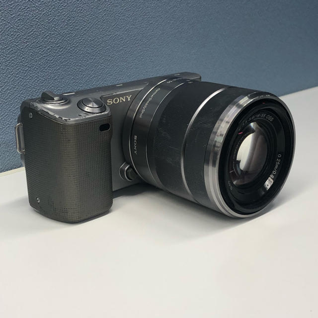SONY α NEX-5D + E 18-55mm F3.5-5.6 OSS www.hotelregno.com