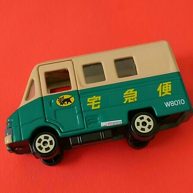 ヤマト運輸　ウォークスルーＷ号車 エンタメ/ホビーのおもちゃ/ぬいぐるみ(ミニカー)の商品写真