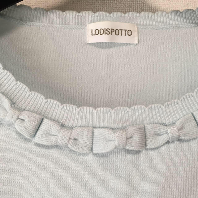 LODISPOTTO(ロディスポット)のリボン🎀デザインニット レディースのトップス(ニット/セーター)の商品写真