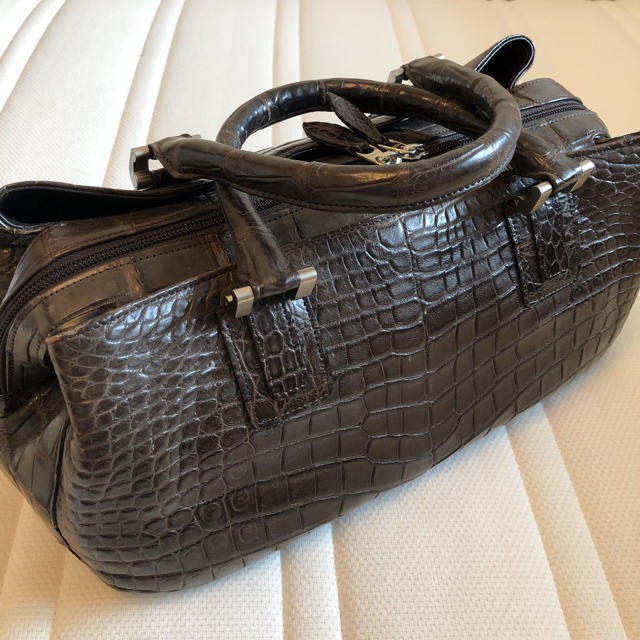 本物保証】 セール❤︎超美品❤️クロコダイル革ハンドバッグ