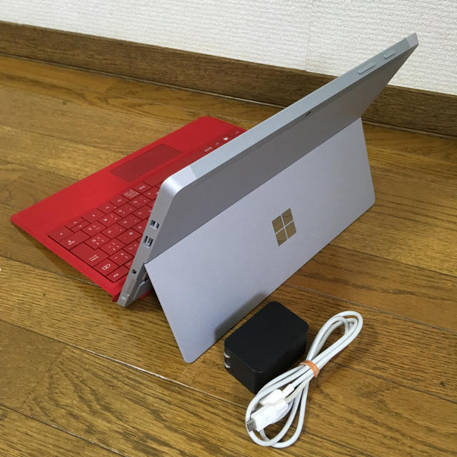 Microsoft(マイクロソフト)のSurface 3 128G LTE スマホ/家電/カメラのPC/タブレット(ノートPC)の商品写真