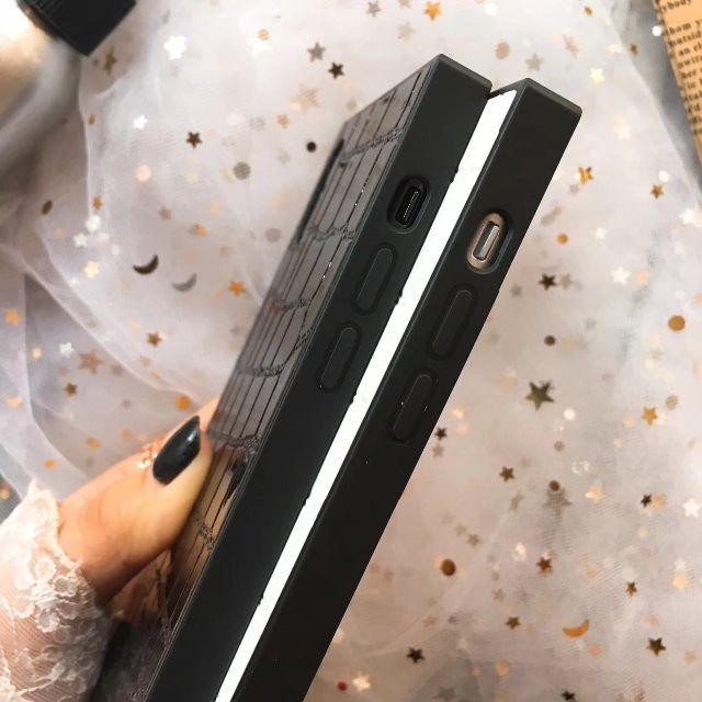 大人気！大人かわいい スクエア型 iPhone カバー クロコダイル風 スマホ/家電/カメラのスマホアクセサリー(iPhoneケース)の商品写真