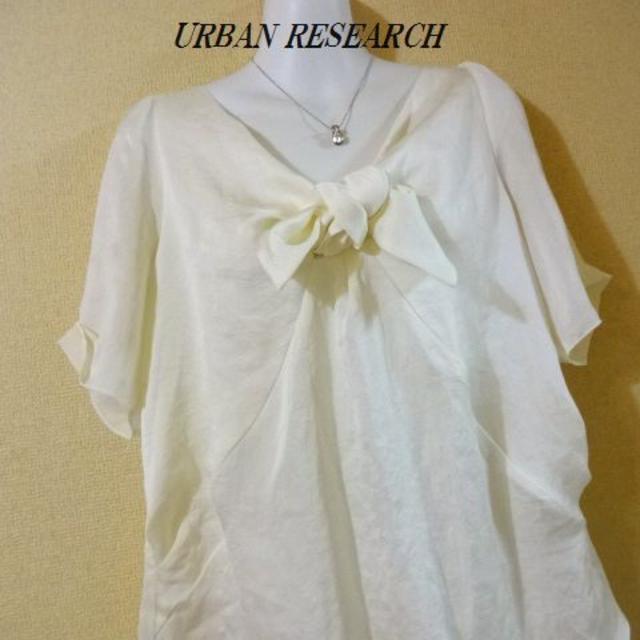 URBAN RESEARCH(アーバンリサーチ)のURBAN RESEARCHアーバンリサーチ♡リボンシフォンカットソー レディースのトップス(シャツ/ブラウス(半袖/袖なし))の商品写真