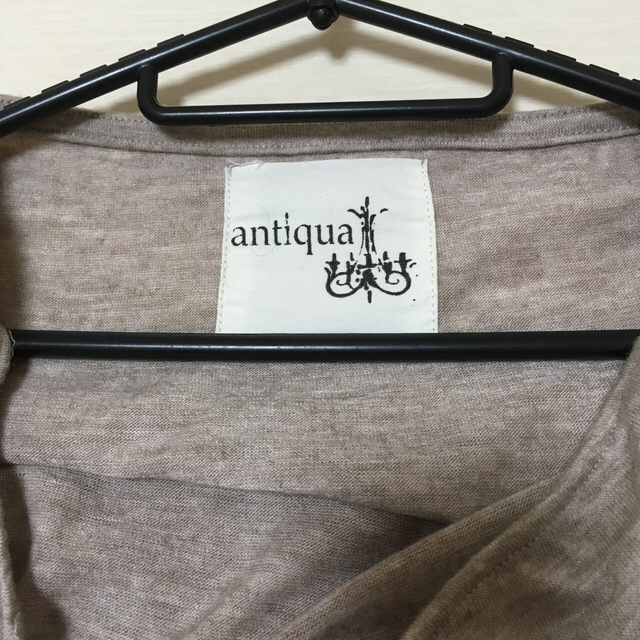 antiqua(アンティカ)のantiqua ドルマントップス レディースのトップス(カットソー(長袖/七分))の商品写真
