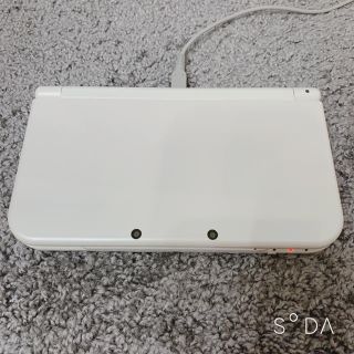 ニンテンドー3DS(ニンテンドー3DS)のnew Nintendo 3DS LL パールホワイト(携帯用ゲーム機本体)