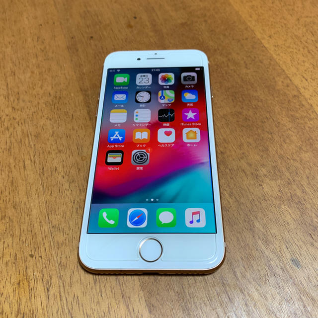 iPhone8 ドコモ simフリー