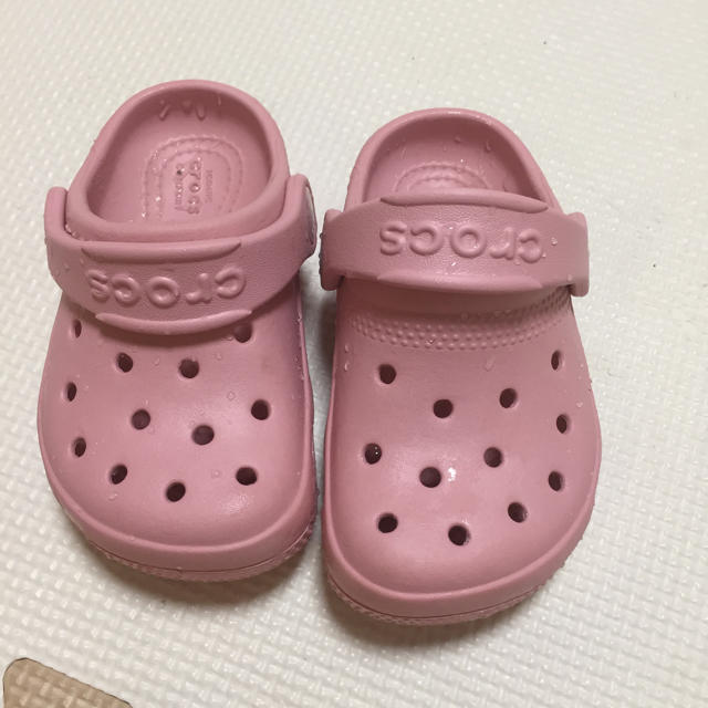 crocs(クロックス)のクロックス サンダル 14センチ キッズ/ベビー/マタニティのベビー靴/シューズ(~14cm)(サンダル)の商品写真