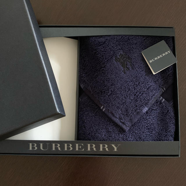BURBERRY(バーバリー)のBURBERRY バーバリー タオルハンカチ メンズのファッション小物(ハンカチ/ポケットチーフ)の商品写真