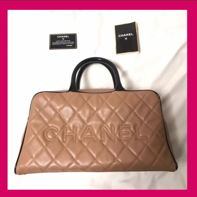 CHANEL(シャネル)のほぼ新品★CHANEL 値下！ ロゴ ボストン バッグ バイカラー シャネル レディースのバッグ(ハンドバッグ)の商品写真