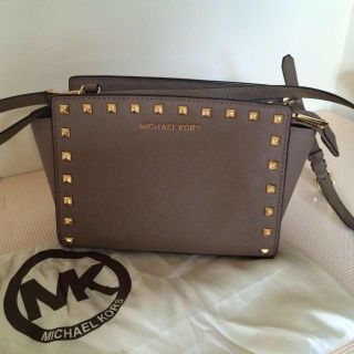 マイケルコース(Michael Kors)のMichael Kors✨希少！スタッズ(ショルダーバッグ)