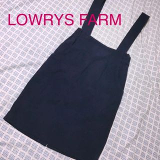 ローリーズファーム(LOWRYS FARM)のサスペンダー付きスウェードタイトスカート(LOWRYS FARM)(ひざ丈スカート)