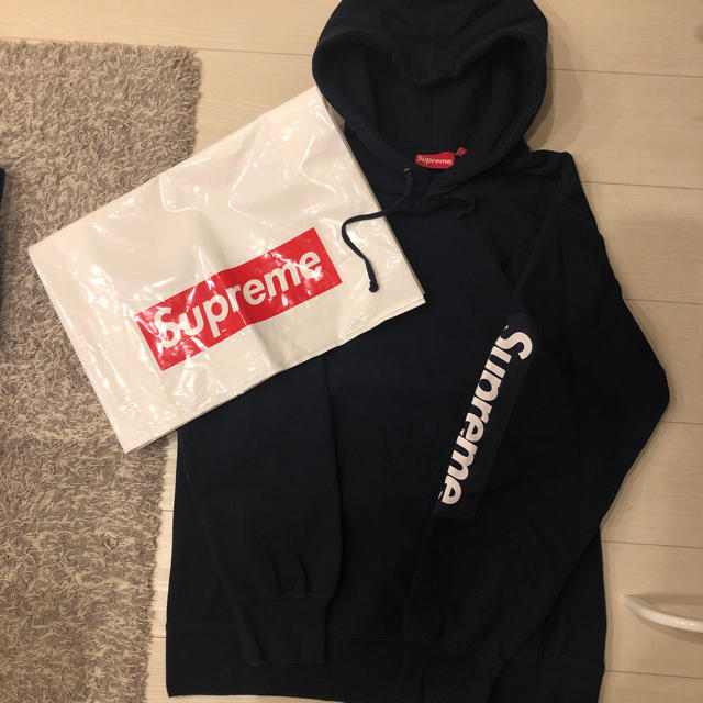 Sleeve Patch Hooded Sweatshirt Box Logo