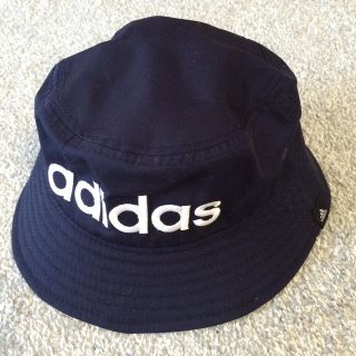 アディダス(adidas)の美品♡adidasバケットハット(ハット)