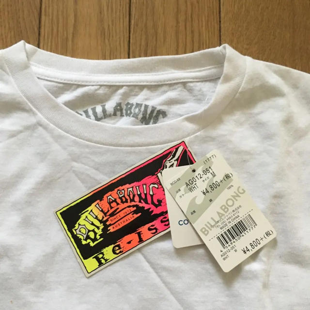 billabong(ビラボン)の新品!未使用‼︎ Billabong80‘sスリーブプリントロンT size M メンズのトップス(Tシャツ/カットソー(七分/長袖))の商品写真