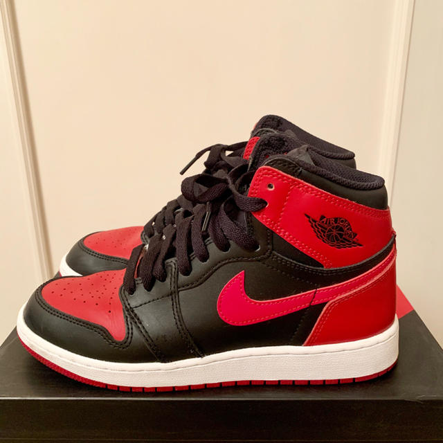 NIKE(ナイキ)のAIR JORDAN 1 RETRO HIGH OG［BRED BANNED］ メンズの靴/シューズ(スニーカー)の商品写真