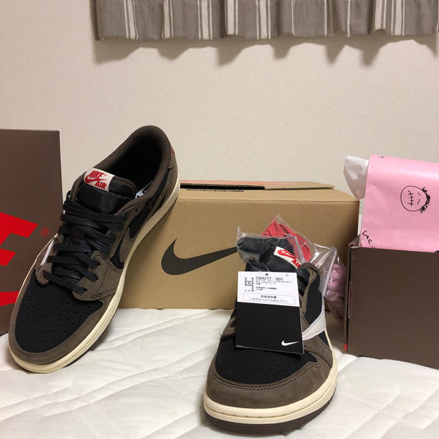 時間指定不可】 - NIKE エアジョーダン1 トラビススコット ロー