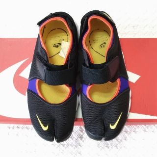 ナイキ(NIKE)の良品 ! エアリフト【25cm】ブラック × オレンジ×イエロー×ブルーused(スニーカー)