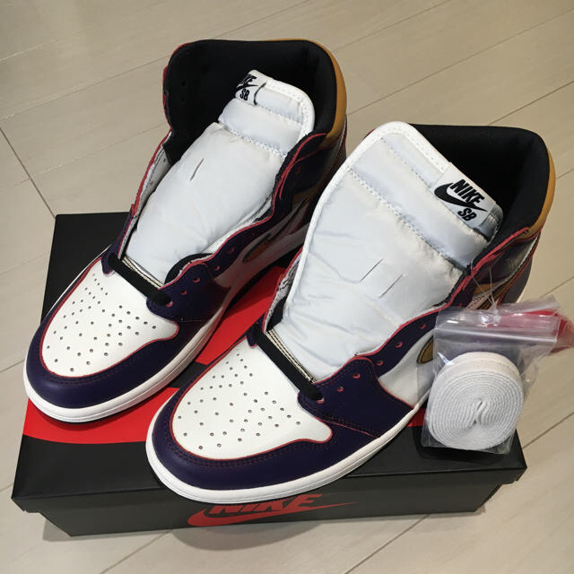 オリジナル LA AJ1 SB Nike - NIKE to US9 27cm Chicago スニーカー オリジナル LA AJ1 SB Nike - NIKE to US9 27cm Chicago スニーカー