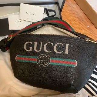 グッチ(Gucci)のグッチ レザーショルダーバッグ(ショルダーバッグ)