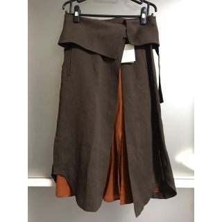 バーニーズニューヨーク(BARNEYS NEW YORK)の【新品】AKANE UTSUNOMIYA スカート 19ss(ひざ丈スカート)