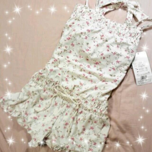 新品ビキニ♡オールインワン付♡お花柄♡白