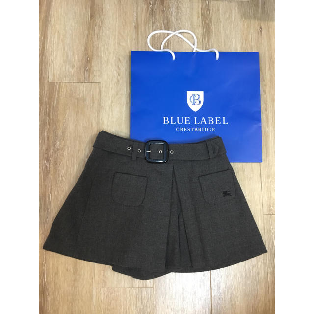 BURBERRY BLUE LABEL(バーバリーブルーレーベル)の【美品】秋冬バーバリーブルーレーベルスカート風ショートパンツ レディースのパンツ(ショートパンツ)の商品写真