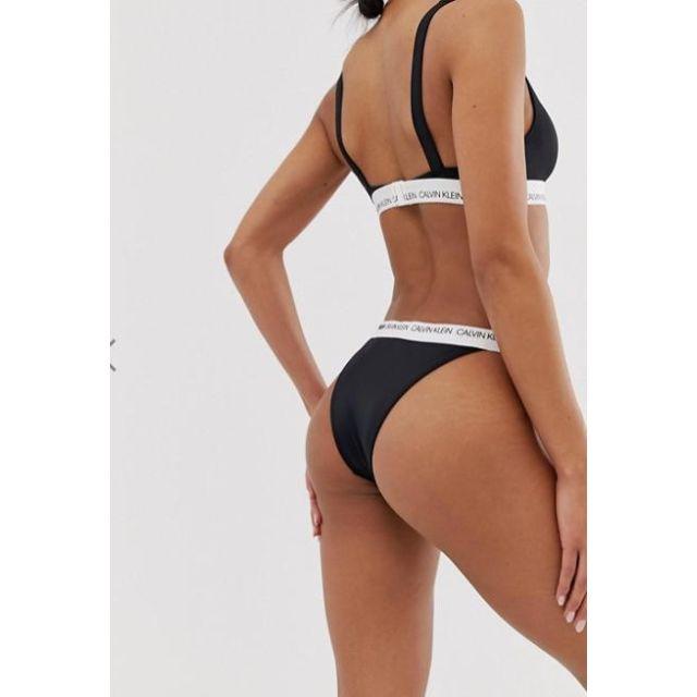 Calvin Klein(カルバンクライン)のXSサイズ カルバンクライン Calvin Klein ロゴビキニ 上下セット レディースの水着/浴衣(水着)の商品写真