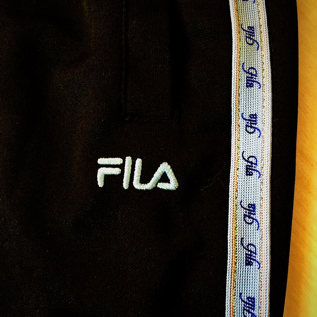 FILA(フィラ)のスポースウェアー スポーツ/アウトドアのトレーニング/エクササイズ(トレーニング用品)の商品写真