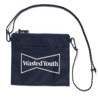 ジーディーシー(GDC)のwasted  youth サコッシュ(ショルダーバッグ)