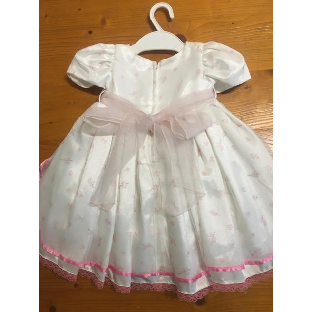 Aラインワンピース ドレス  女の子  白 ピンク キッズ/ベビー/マタニティのキッズ服女の子用(90cm~)(ワンピース)の商品写真