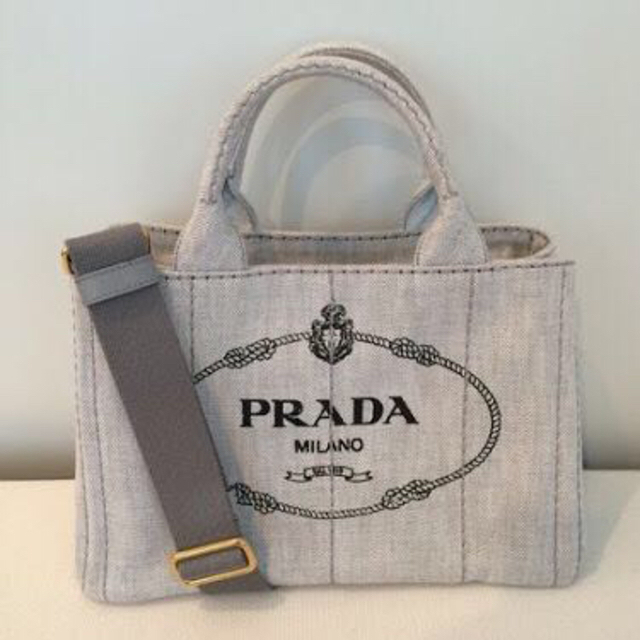 PRADA カナパ⭐ビアンコ♡【最終お値下げ】