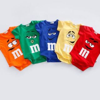 エムアンドエムアンドエムズ(m&m&m's)の【新品】 M&M’s ロンパース 新品未使用 80cm 綿100%(ロンパース)