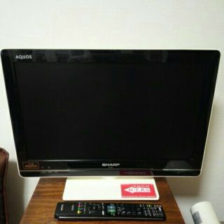 アクオス(AQUOS)のSHARP 液晶テレビ AQUOS LC-19K7-W　2012年製(テレビ)