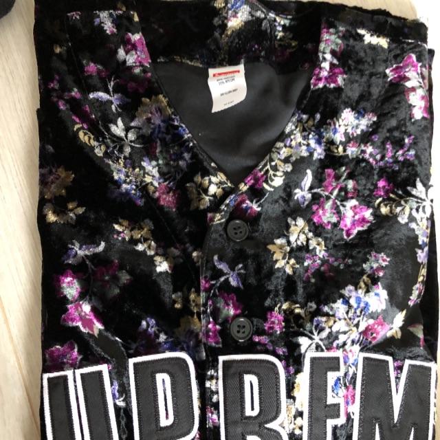 Supreme(シュプリーム)のSupreme Floral Velour Baseball Jersey S メンズのトップス(シャツ)の商品写真