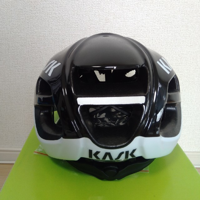 自転車KASK PROTONE ブラック/ホワイト Mサイズ