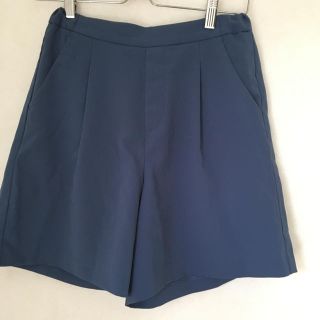 ユニクロ(UNIQLO)のキュロット　ユニクロ　青グレー(キュロット)