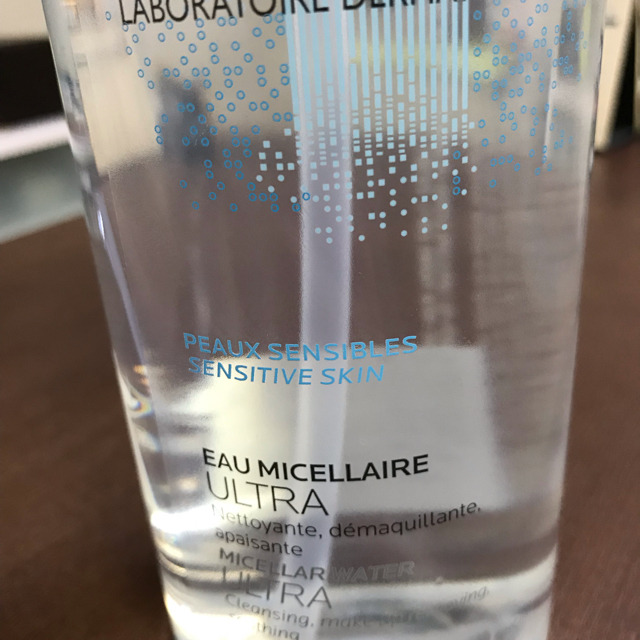 LA ROCHE-POSAY(ラロッシュポゼ)のラロッシュポゼ  クレンジングウォーター 750ml  2本セット コスメ/美容のスキンケア/基礎化粧品(クレンジング/メイク落とし)の商品写真