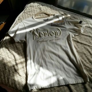 ノートン(Norton)の[しゅん君専用] mortonの白T シャツ(Tシャツ/カットソー(半袖/袖なし))