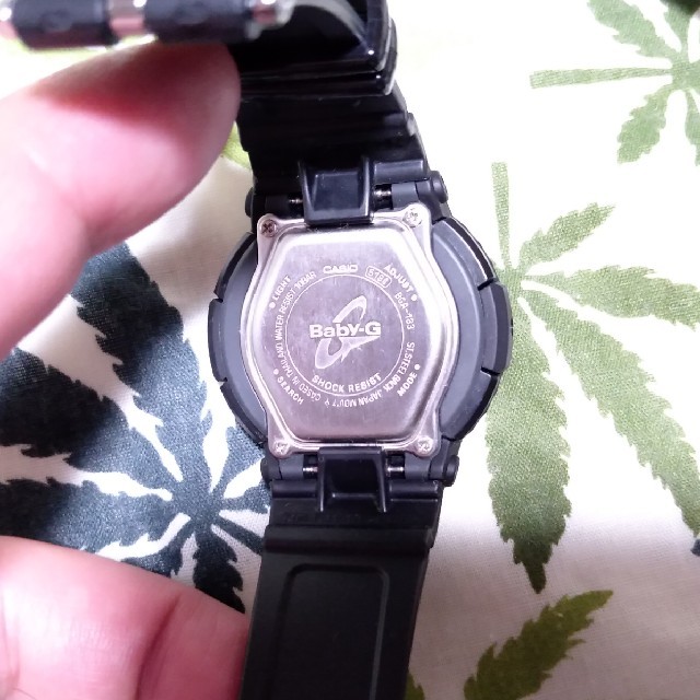 Baby-G(ベビージー)のCASIO Baby-G bga-133　ジーショック　ブラック×ゴールド レディースのファッション小物(腕時計)の商品写真