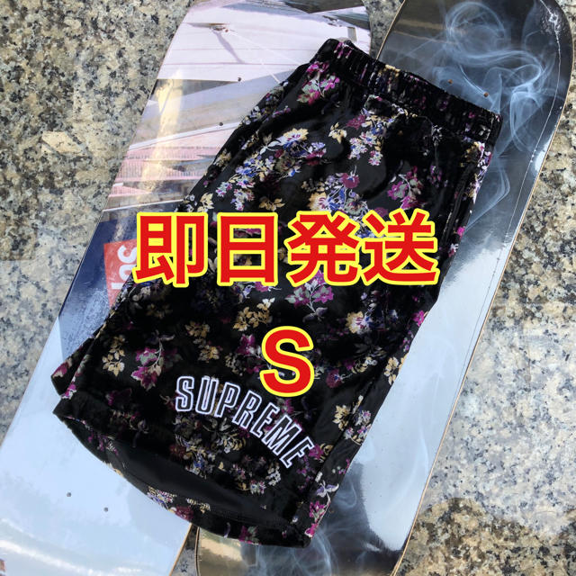 Supreme Floral Velour Short パンツ Supreme Floral Velour Short パンツ