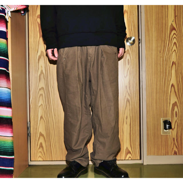 UNUSED(アンユーズド)のjieda テーパード パンツ ワイドパンツ タック メンズのパンツ(ワークパンツ/カーゴパンツ)の商品写真