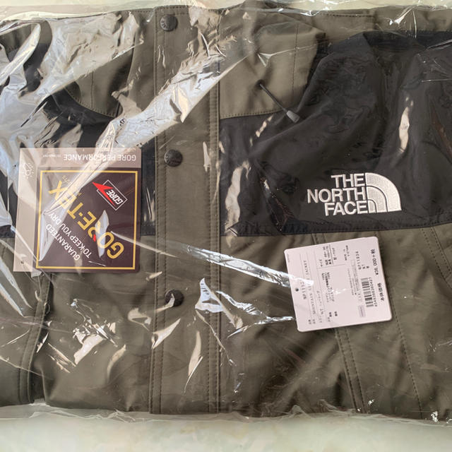 THE NORTH FACE(ザノースフェイス)の【M】THE NORTH FACE MOUNTAIN LIGHT JACKET メンズのジャケット/アウター(マウンテンパーカー)の商品写真