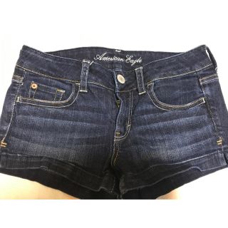 アメリカンイーグル(American Eagle)のショートパンツ(ショートパンツ)