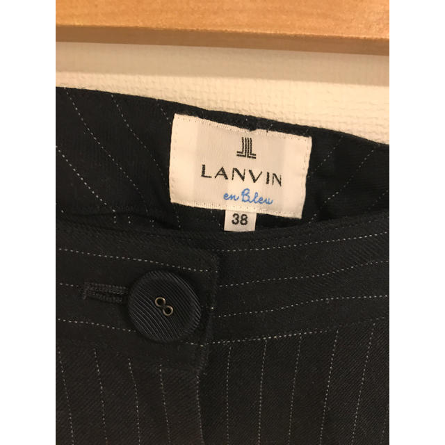 LANVIN en Bleu(ランバンオンブルー)のLanvin en blue 七分丈パンツ レディースのパンツ(ワークパンツ/カーゴパンツ)の商品写真