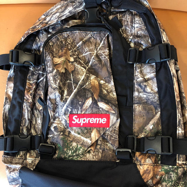 最安値 Supreme 19aw Backpack リアルツリーカモバッグ
