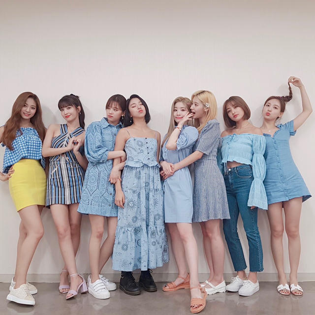 TWICE 専用