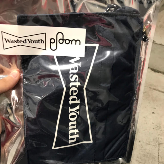 Wasted Youth x Ploom　限定サコッシュ