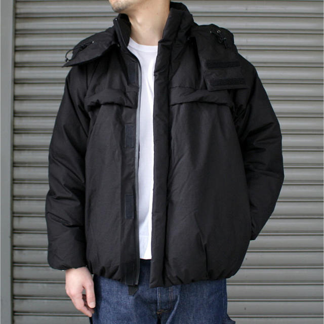 “NANGA” for Graphpaper Down Jacket white